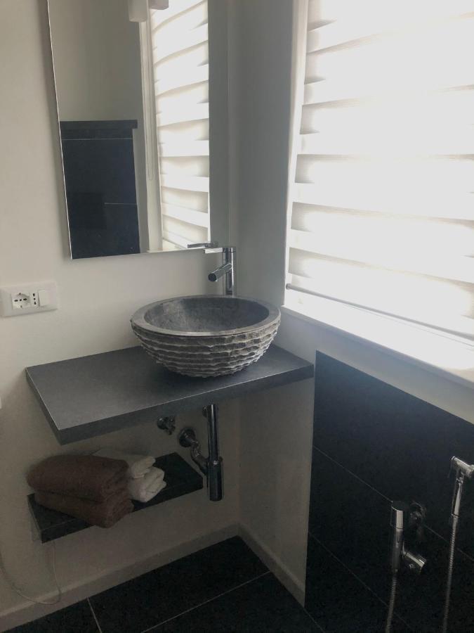Ferienwohnung Blaxej, Nel Cuore Di Verona, Moderno Ed Elegante, 4 Posti Letto, Wi-Fi, Self Check In Exterior foto
