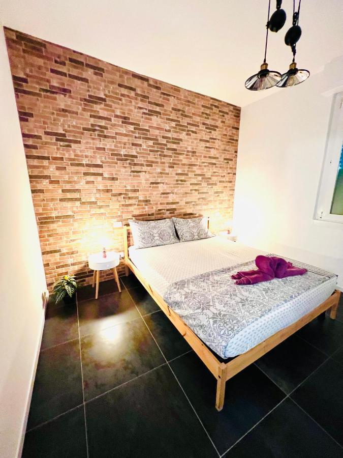 Ferienwohnung Blaxej, Nel Cuore Di Verona, Moderno Ed Elegante, 4 Posti Letto, Wi-Fi, Self Check In Exterior foto