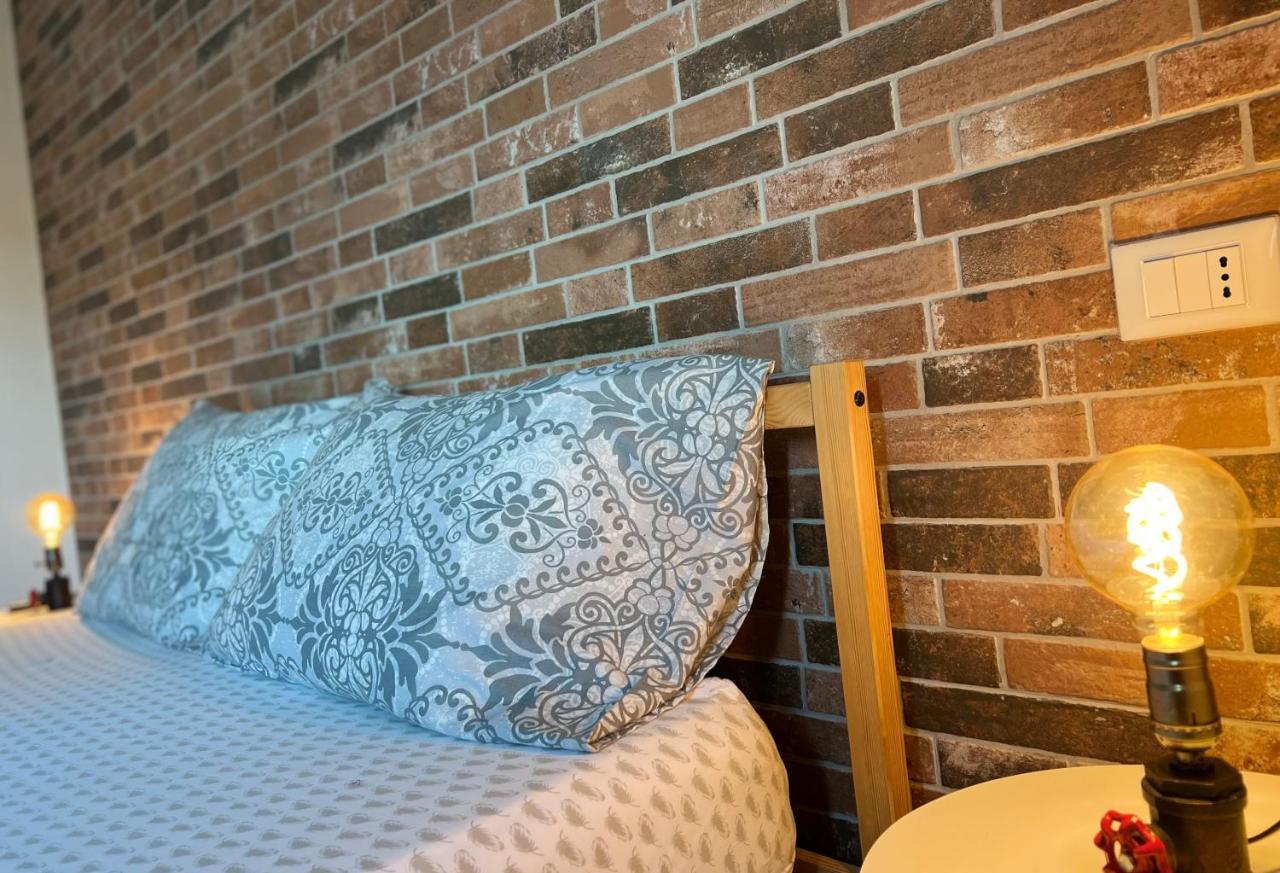 Ferienwohnung Blaxej, Nel Cuore Di Verona, Moderno Ed Elegante, 4 Posti Letto, Wi-Fi, Self Check In Exterior foto