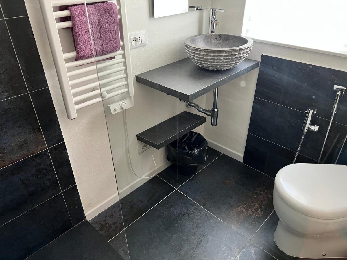Ferienwohnung Blaxej, Nel Cuore Di Verona, Moderno Ed Elegante, 4 Posti Letto, Wi-Fi, Self Check In Exterior foto
